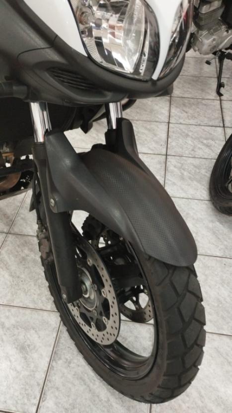 SUZUKI V-Strom DL 650 ABS, Foto 2