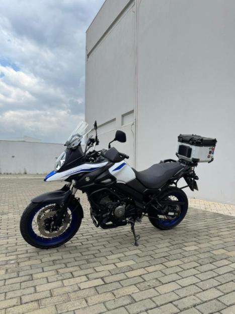 SUZUKI V-Strom DL 650 XT, Foto 2