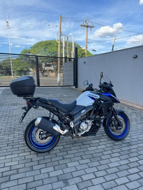 SUZUKI V-Strom DL 650 XT, Foto 10