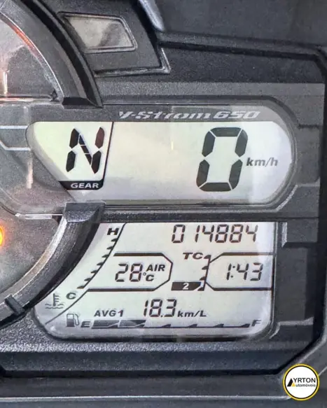 SUZUKI V-Strom DL 650 XT, Foto 2