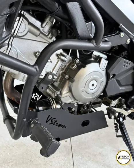 SUZUKI V-Strom DL 650 XT, Foto 3