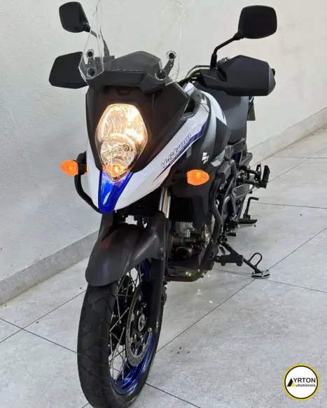 SUZUKI V-Strom DL 650 XT, Foto 4