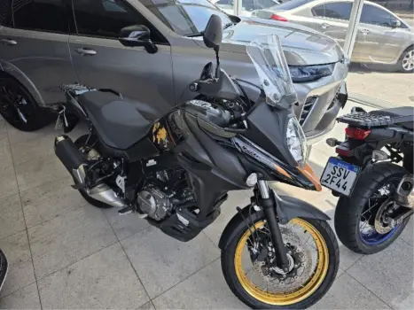 SUZUKI V-Strom DL 650 XT, Foto 2