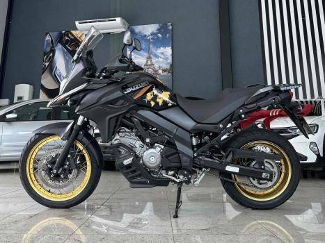 SUZUKI V-Strom DL 650 XT, Foto 2