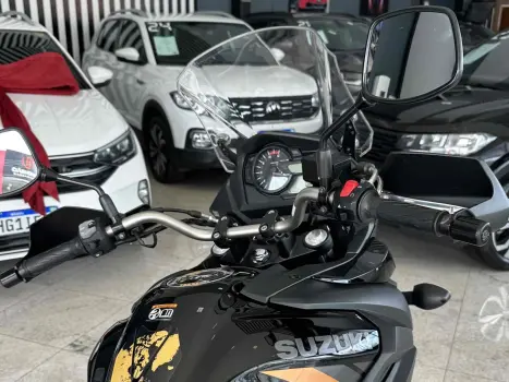 SUZUKI V-Strom DL 650 XT, Foto 22