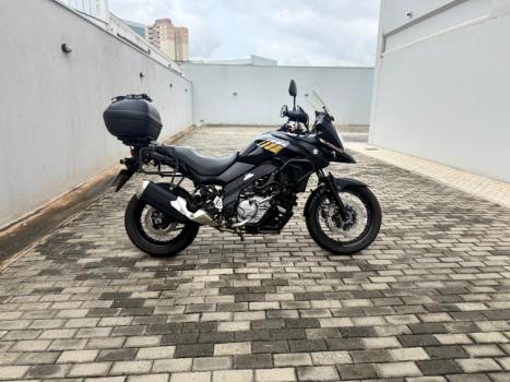 SUZUKI V-Strom DL 650 ABS, Foto 1