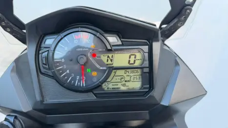 SUZUKI V-Strom DL 650 XT, Foto 7
