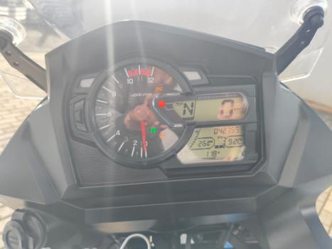 SUZUKI V-Strom DL 650 ABS, Foto 3