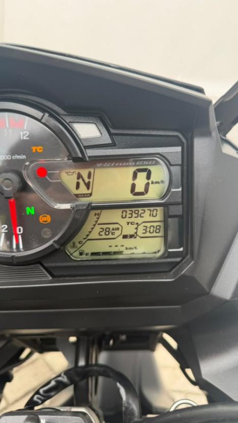 SUZUKI V-Strom DL 650 XT, Foto 7