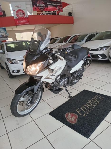 SUZUKI V-Strom DL 650 , Foto 7