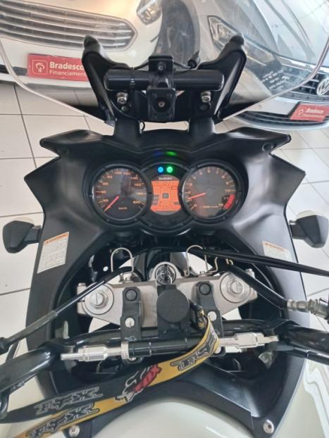 SUZUKI V-Strom DL 650 , Foto 8