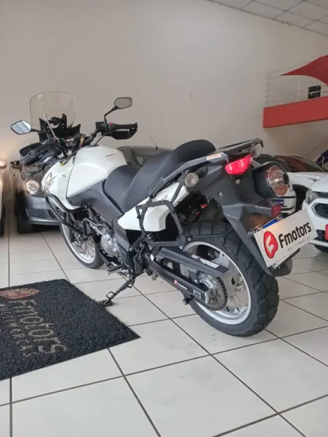 SUZUKI V-Strom DL 650 , Foto 12