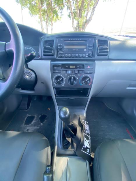 TOYOTA Corolla 1.8 16V 4P XEI, Foto 8