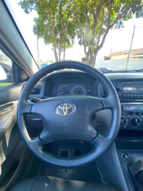TOYOTA Corolla 1.8 16V 4P XEI, Foto 13