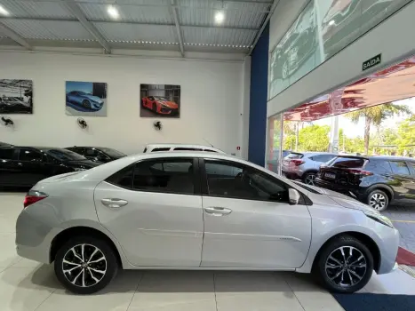 TOYOTA Corolla 1.8 16V 4P GLI FLEX AUTOMÁTICO, Foto 5 TOYOTA Corolla 1.8 16V 4P GLI FLEX AUTOMÁTICO, Foto 5