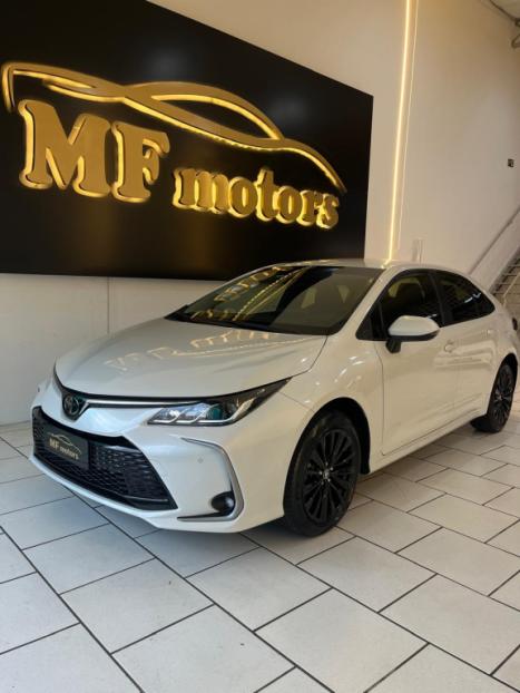 TOYOTA Corolla 1.8 16V 4P XEI, Foto 2