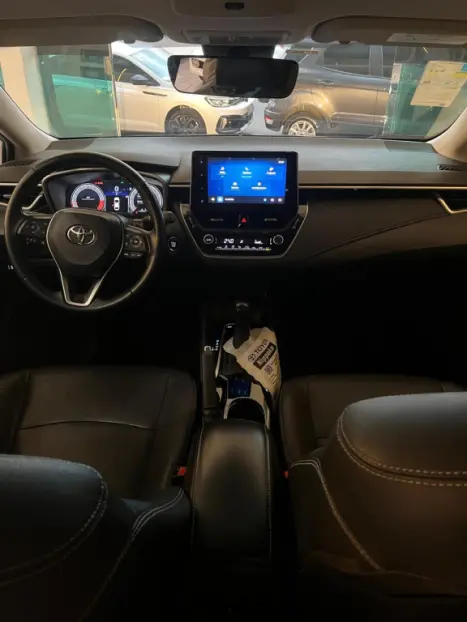 TOYOTA Corolla 1.8 16V 4P XEI, Foto 10