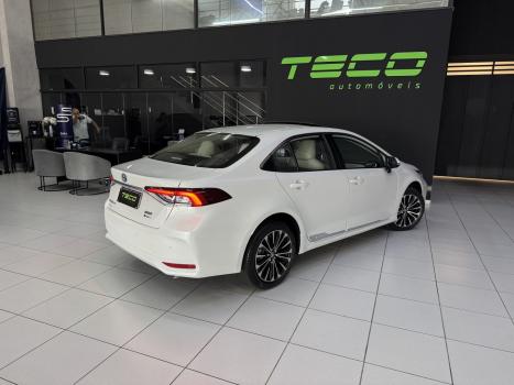 TOYOTA Corolla 1.8 16V 4P FLEX H�BRIDO ALTIS A PREMIUM AUTOM�TICO CVT, Foto 4