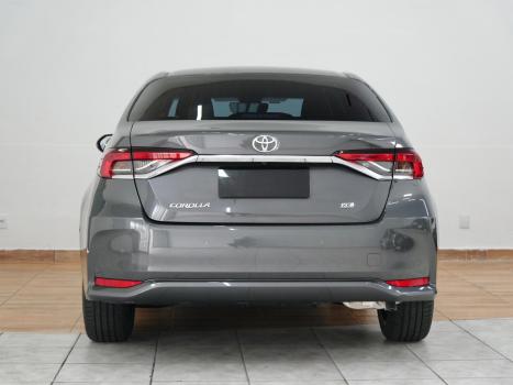 TOYOTA Corolla 1.8 16V 4P XEI, Foto 5