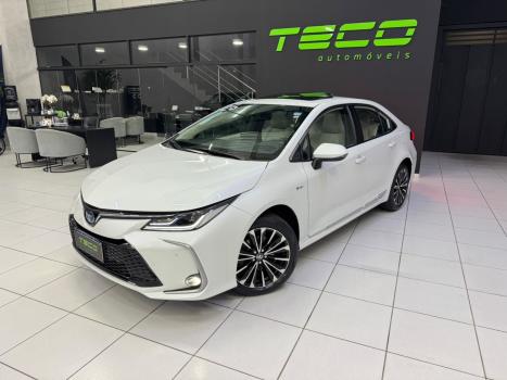 TOYOTA Corolla 1.8 16V 4P FLEX H�BRIDO ALTIS A PREMIUM AUTOM�TICO CVT, Foto 2