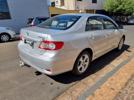 TOYOTA Corolla 2.0 16V 4P FLEX XEI DIRECT SHIFT AUTOMTICO CVT, Foto 3
