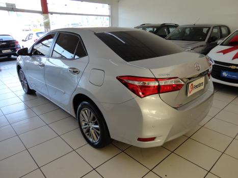 TOYOTA Corolla 2.0 16V 4P FLEX XEI DIRECT SHIFT AUTOMTICO CVT, Foto 4