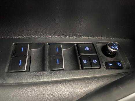 TOYOTA Corolla 2.0 16V 4P FLEX XEI DIRECT SHIFT AUTOMTICO CVT, Foto 28