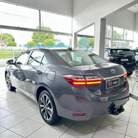 TOYOTA Corolla 2.0 16V 4P ALTIS FLEX AUTOMÁTICO, Foto 8 TOYOTA Corolla 2.0 16V 4P ALTIS FLEX AUTOMÁTICO, Foto 8