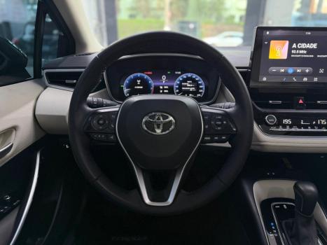 TOYOTA Corolla 2.0 16V 4P FLEX ALTIS DIRECT SHIFT AUTOMTICO CVT, Foto 17