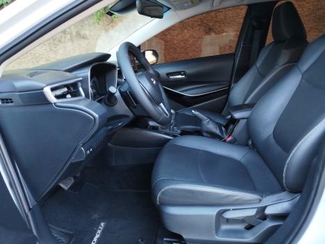TOYOTA Corolla 2.0 16V 4P FLEX XEI DIRECT SHIFT AUTOM�TICO CVT, Foto 9