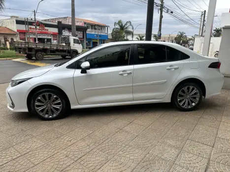 TOYOTA Corolla 2.0 16V 4P FLEX XEI DIRECT SHIFT AUTOMTICO CVT, Foto 9