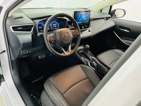 TOYOTA Corolla 2.0 16V 4P FLEX XEI DIRECT SHIFT AUTOM�TICO CVT, Foto 3