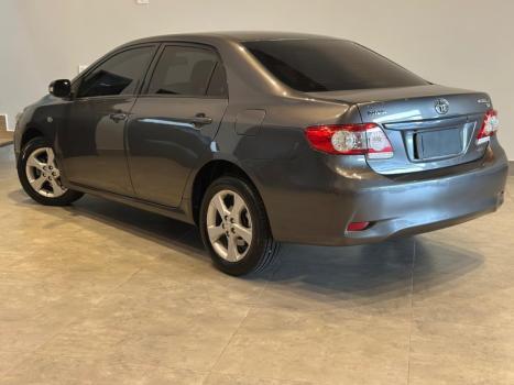 TOYOTA Corolla 2.0 16V 4P FLEX XEI DIRECT SHIFT AUTOM�TICO CVT, Foto 4