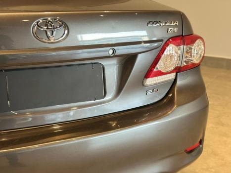 TOYOTA Corolla 2.0 16V 4P FLEX XEI DIRECT SHIFT AUTOM�TICO CVT, Foto 6