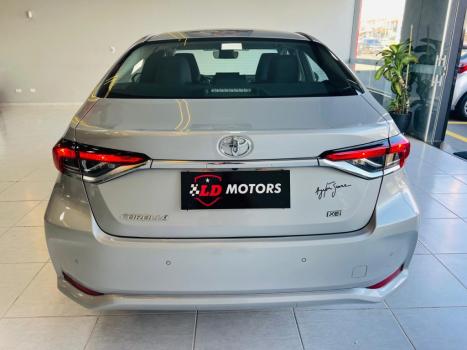 TOYOTA Corolla 2.0 16V 4P FLEX XEI DIRECT SHIFT AUTOM�TICO CVT, Foto 8