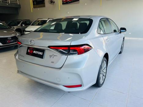 TOYOTA Corolla 2.0 16V 4P FLEX XEI DIRECT SHIFT AUTOM�TICO CVT, Foto 9