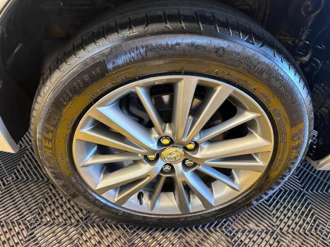 TOYOTA Corolla 2.0 16V 4P FLEX XEI DIRECT SHIFT AUTOM�TICO CVT, Foto 11