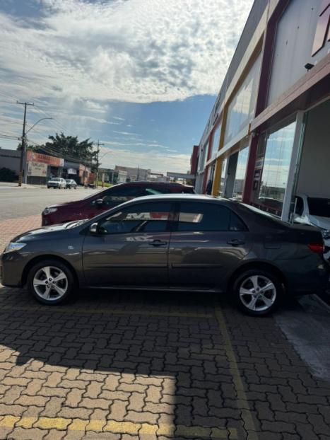 TOYOTA Corolla 2.0 16V 4P FLEX XEI DIRECT SHIFT AUTOM�TICO CVT, Foto 8
