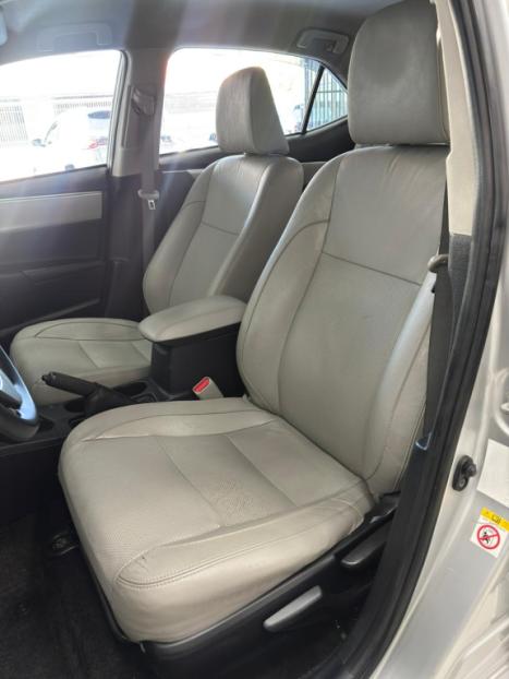 TOYOTA Corolla 2.0 16V 4P FLEX XEI DIRECT SHIFT AUTOM�TICO CVT, Foto 8