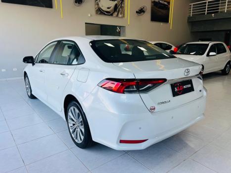 TOYOTA Corolla 2.0 16V 4P FLEX XEI DIRECT SHIFT AUTOM�TICO CVT, Foto 7