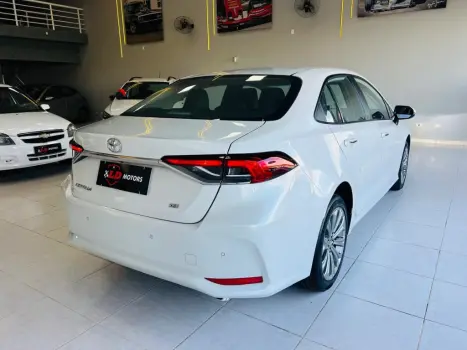 TOYOTA Corolla 2.0 16V 4P FLEX XEI DIRECT SHIFT AUTOM�TICO CVT, Foto 9