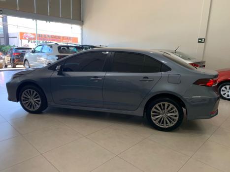 TOYOTA Corolla 2.0 16V 4P FLEX XEI DIRECT SHIFT AUTOM�TICO CVT, Foto 4
