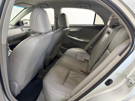 TOYOTA Corolla 2.0 16V 4P FLEX XEI DIRECT SHIFT AUTOM�TICO CVT, Foto 8