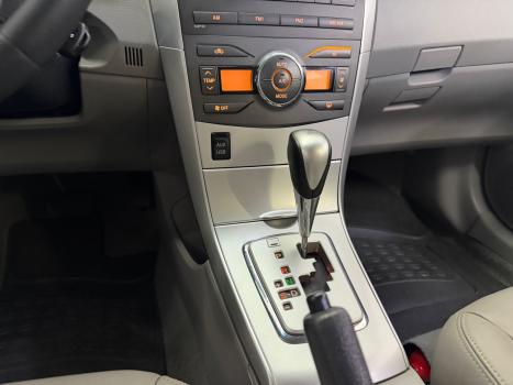 TOYOTA Corolla 2.0 16V 4P FLEX XEI DIRECT SHIFT AUTOM�TICO CVT, Foto 9
