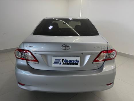 TOYOTA Corolla 2.0 16V 4P FLEX XEI DIRECT SHIFT AUTOM�TICO CVT, Foto 13