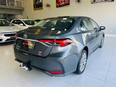TOYOTA Corolla 2.0 16V 4P FLEX XEI DIRECT SHIFT AUTOM�TICO CVT, Foto 9
