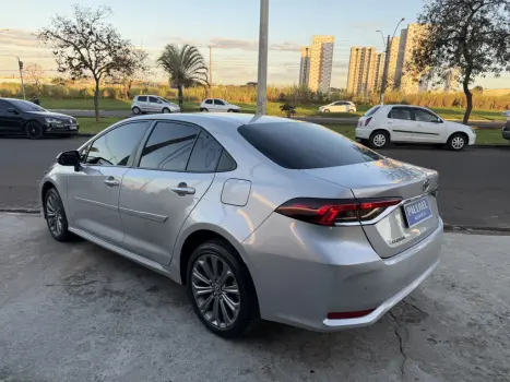 TOYOTA Corolla 2.0 16V 4P FLEX XEI DIRECT SHIFT AUTOM�TICO CVT, Foto 13