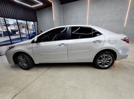 TOYOTA Corolla 2.0 16V 4P FLEX XEI DIRECT SHIFT AUTOM�TICO CVT, Foto 3