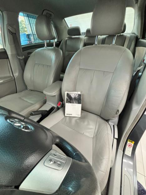 TOYOTA Corolla 2.0 16V 4P FLEX XEI DIRECT SHIFT AUTOM�TICO CVT, Foto 8