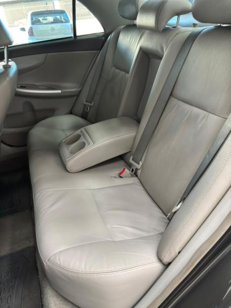 TOYOTA Corolla 2.0 16V 4P FLEX XEI DIRECT SHIFT AUTOM�TICO CVT, Foto 9